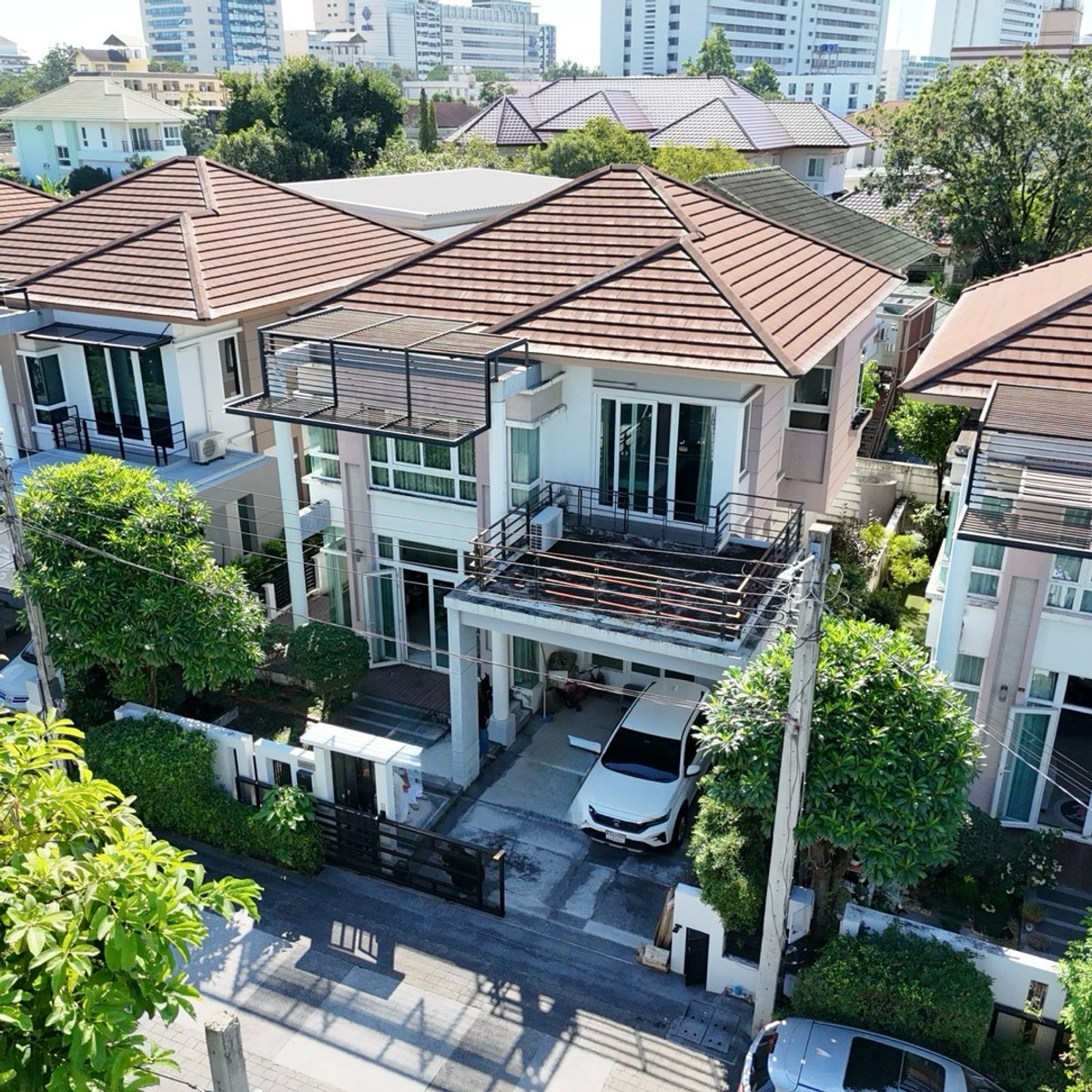 ขายบ้านเดี่ยว The Gallery House ลาดพร้าว ซอย 1 สุดยอดทำเลลาดพร้าวตอนต้น