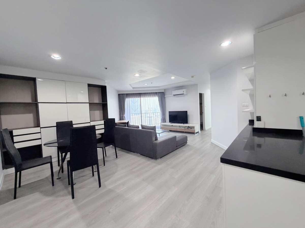 RENT !! Condo Belle Grand, MRT Rama 9, 2 Beds, Tower D, Floor 34, 98 sq.m., Rent 40,000.- RENT !! Condo Belle Grand, MRT Rama 9, 2 Beds, Tower D, Floor 34, 98 sq.m., Rent 40,000.-