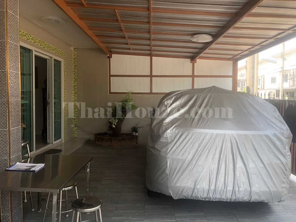 ขายทาวน์เฮ้าส์ 2 ชั้น หมู่บ้านอาร์เค พาร์ค2 รามอินทรา-ซาฟารี RK PARK2 (หลังมุม) – รูปที่ 3