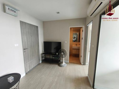 ✨ For Rent: Metro Luxe Ratchada Condo ✨  💰 Only 13,000 THB/month
