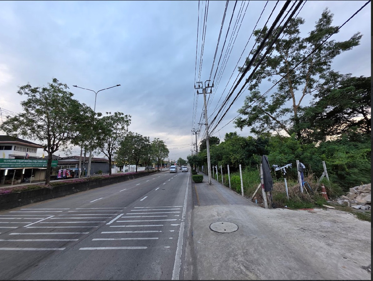 ขายที่ดิน หน้าซอยนิมิตใหม่53 ติดถนน 6 เลน  พื้นที่ 3-2-07 ไร่ หน้าติดถนน 42 เมตร เหมาะทำธุรกิจ สร้างอาคาร สำนักงาน คลีนิค โกดัง คลังสินค้าโชว์รูม โรงพยาบาล ตลาด จัดสรรขนาดเล็ก – รูปที่ 3