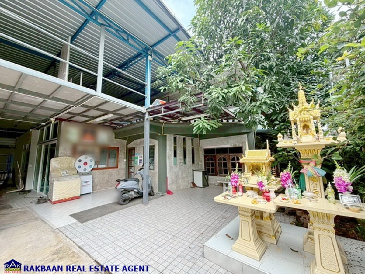 ขายบ้าน พร้อมโกดังเก็บสินค้า ตกแต่งไว้ดีใช้งานได้ทันที 137 ตร.ว. ทำเล ซอยจุลินท์จัดสรร 4 บางบัวทอง นนทบุรี ขายบ้าน พร้อมโกดังเก็บสินค้า ตกแต่งไว้ดีใช้งานได้ทันที 137 ตร.ว. ทำเล ซอยจุลินท์จัดสรร 4 บางบัวทอง นนทบุรี