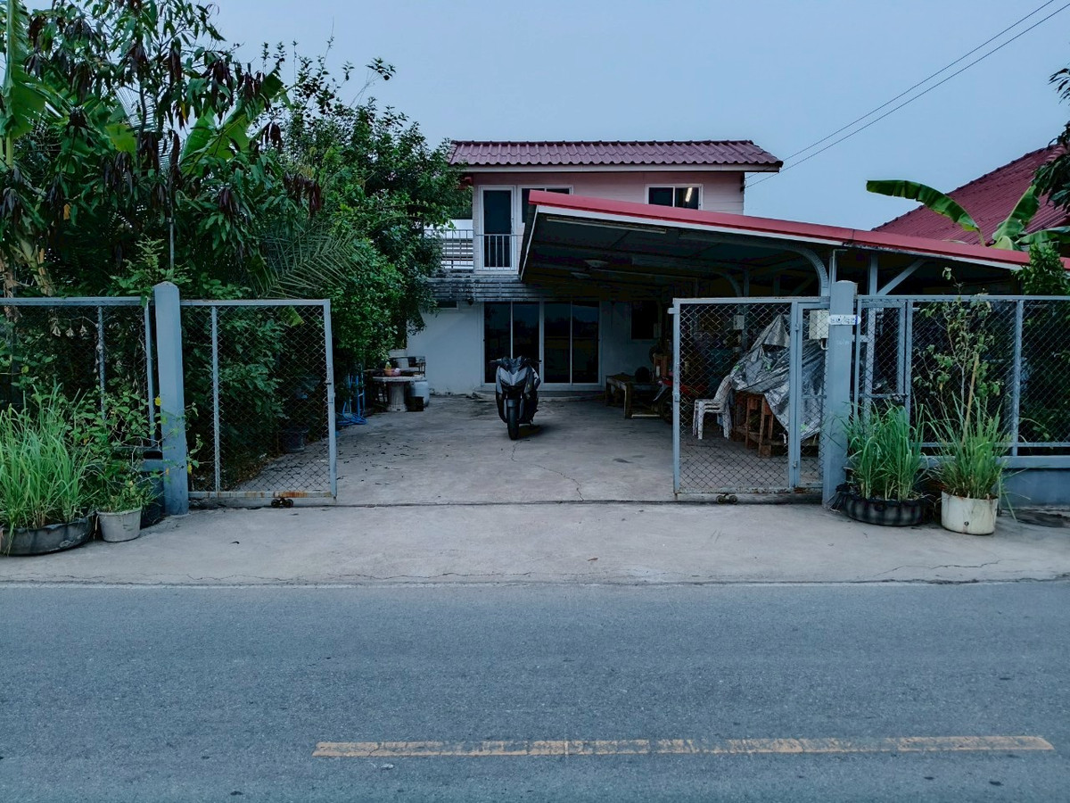 ขาย บ้านเดี่ยว 2 ชั้น 50 ตร.ว. หมู่บ้านสุดารัตน์ คลอง 7 หนองเสือ ปทุมธานี ขาย บ้านเดี่ยว 2 ชั้น 50 ตร.ว. หมู่บ้านสุดารัตน์ คลอง 7 หนองเสือ ปทุมธานี