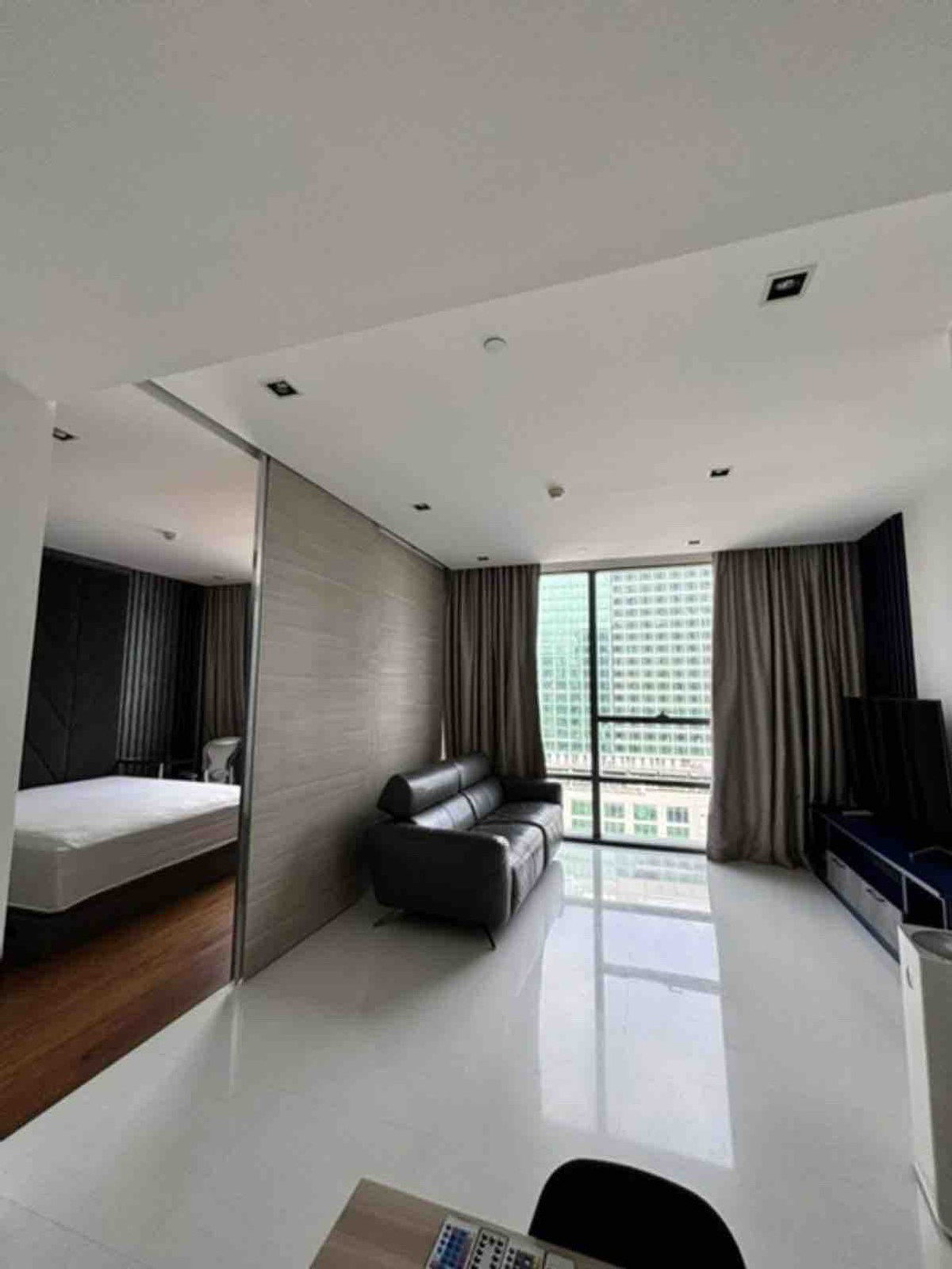 ST389 For Sale & Rent – The Bangkok Sathorn | Next to BTS Surasak