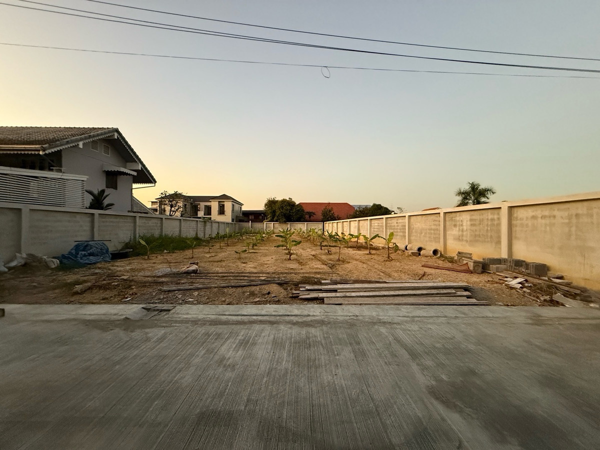 Large plot of beautiful land in the Taling Chan area, near Pinklao-Borommaratchachonnani Road-Phutthamonthon Sai 1-Wongwaen-Ratchaphruek-Suan Phak. Near Si Rat Expressway – รูปที่ 2