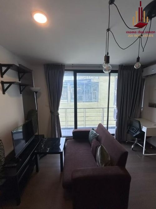 ✨ For Sale: Bangkok Feliz Sathorn - Taksin Condo ✨  💰 Only 4,000,000 THB
