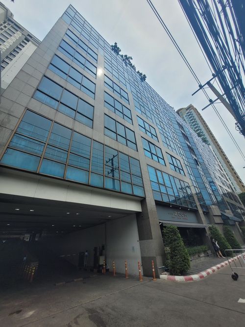ให้เช่าพื้นที่สำนักงาน Biohouse 82 sqm 900 เมตร จาก BTS Phrom Phong