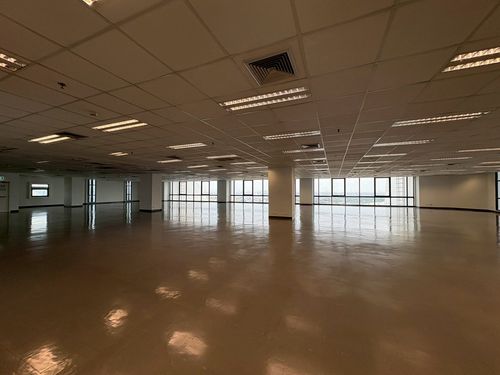 ให้เช่าสำนักงาน Interlink Tower ชั้น 32 900 ตร.ม. 4 นาทีจาก BTS Si Lam