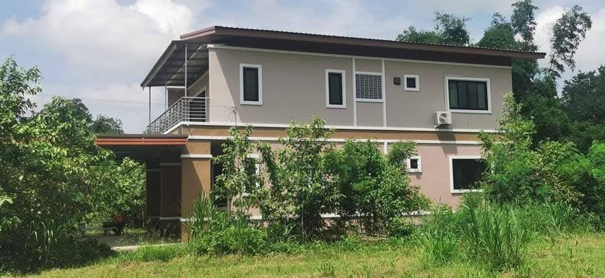 88884 - Beautiful detached house for sale, cheap, uses premium grade materials throughout, on an area of 258 sq m, in Mai Subdistrict, Non Sung District, Nakhon Ratchasima Province. 88884 - Beautiful detached house for sale, cheap, uses premium grade materials throughout, on an area of 258 sq m, in Mai Subdistrict, Non Sung District, Nakhon Ratchasima Province.