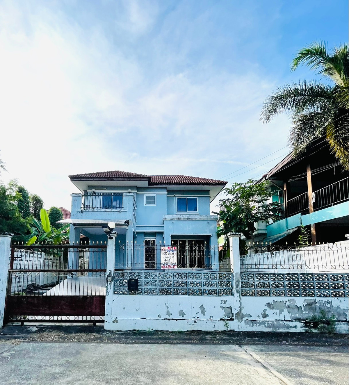 Single house for sale, Golden Place, Chalong Krung 22. Single house for sale, Golden Place, Chalong Krung 22.
