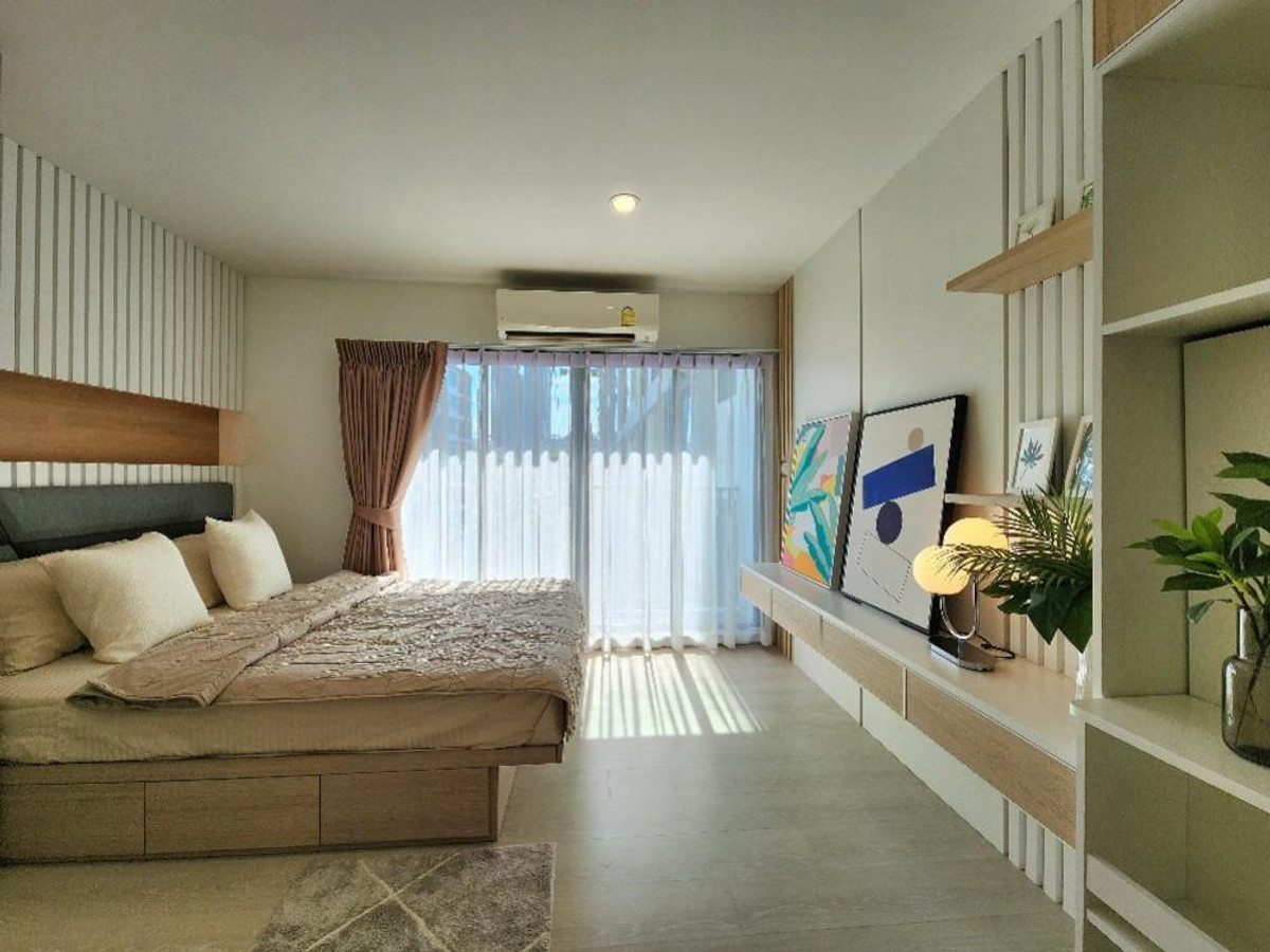 ขายคอนโด The Niche Mono Sukhumvit 50 ราคา 2,200,000 บาท [FLs251122]