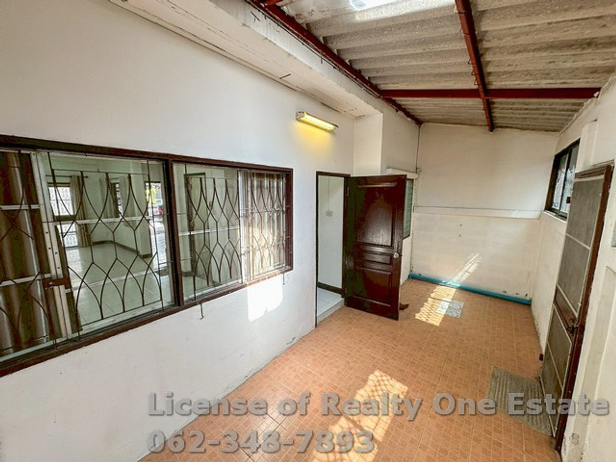Townhouse for sale, good location Wararak Village, Ramintra - Khubon, Soi Liab Khlong Song 27 – รูปที่ 4