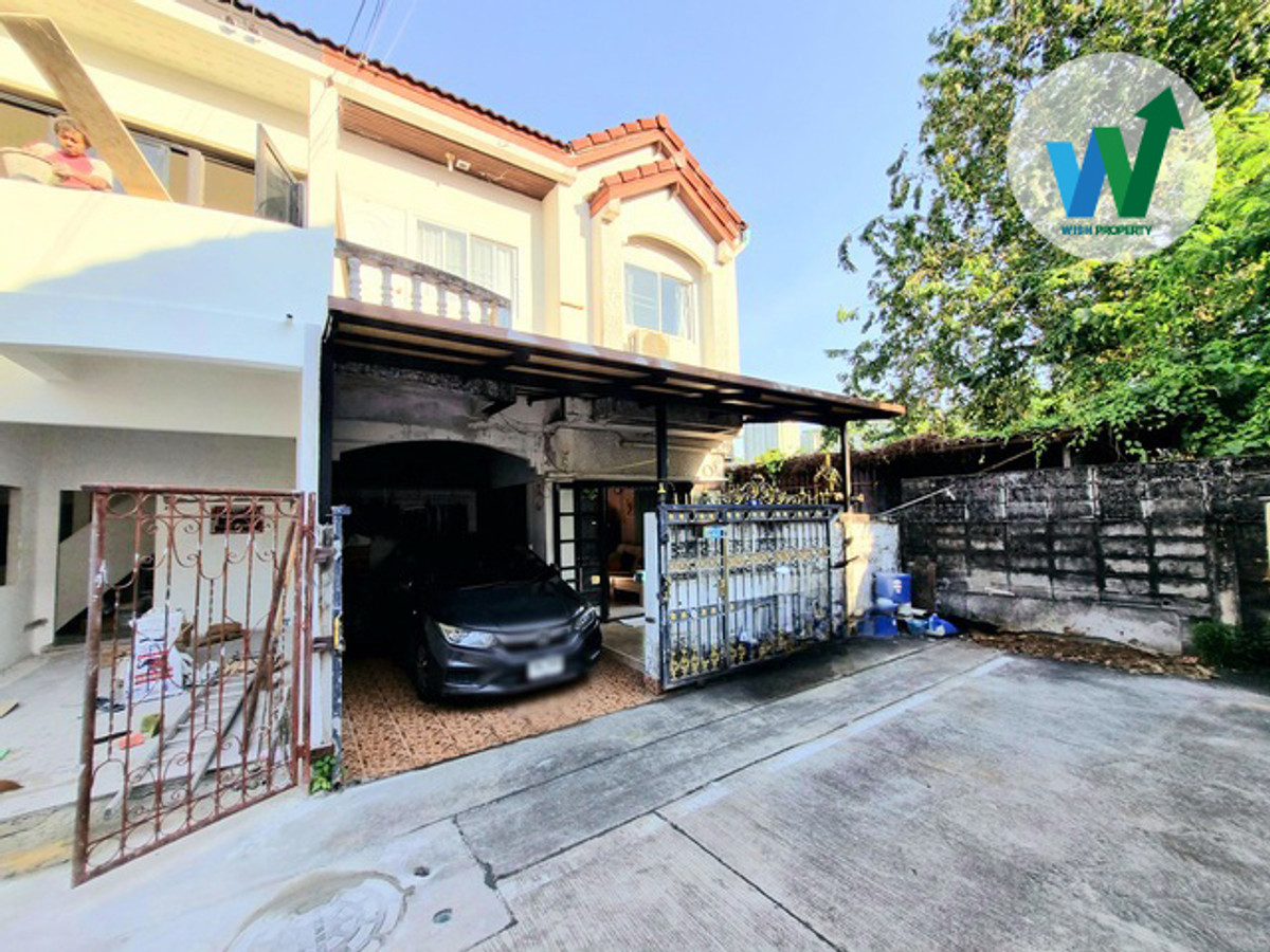 Townhouse for sale, Chor Rung Rueang Village 4, Soi Pracharat 5. Near the expressway entrance Si Rat - Outer Ring Road Townhouse for sale, Chor Rung Rueang Village 4, Soi Pracharat 5. Near the expressway entrance Si Rat - Outer Ring Road