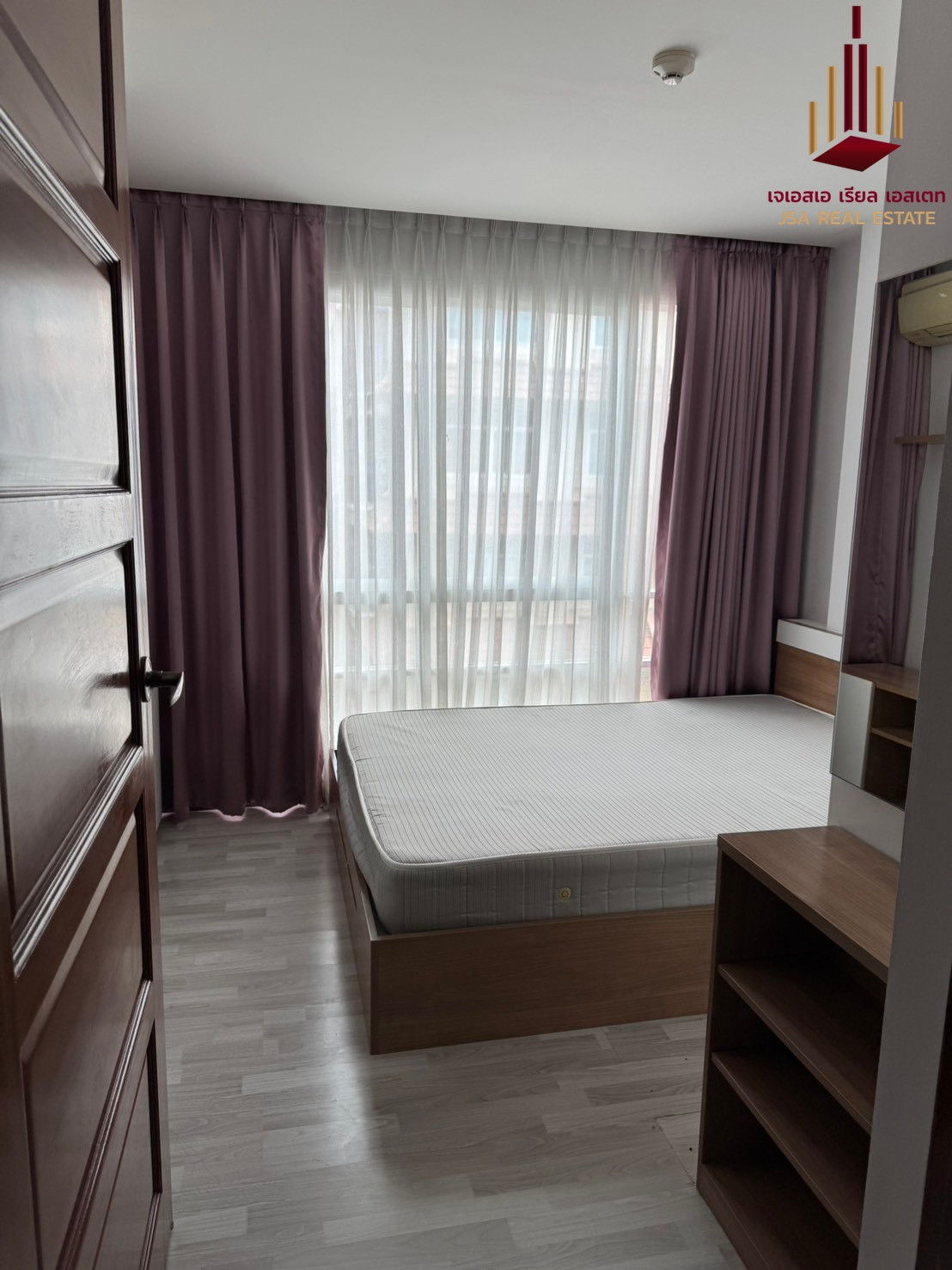 ✨ For Rent: Emerald Residence Ratchada Condo ✨💰 Only 13,000 THB/month