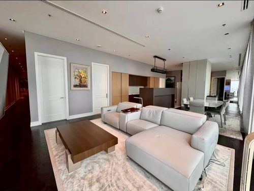  ♦ Prime Location ♦ ชั้น 40++ 272.70 ตร.ม. | 4 ห้องนอน 5 ห้องน้ำ | ใกล้ BTS ช่องนนทรี 2 นาที, คิง เพาเวอร์ มหานคร 3 นาที, ตรีนิตีมอลล์ 3 4 นาที