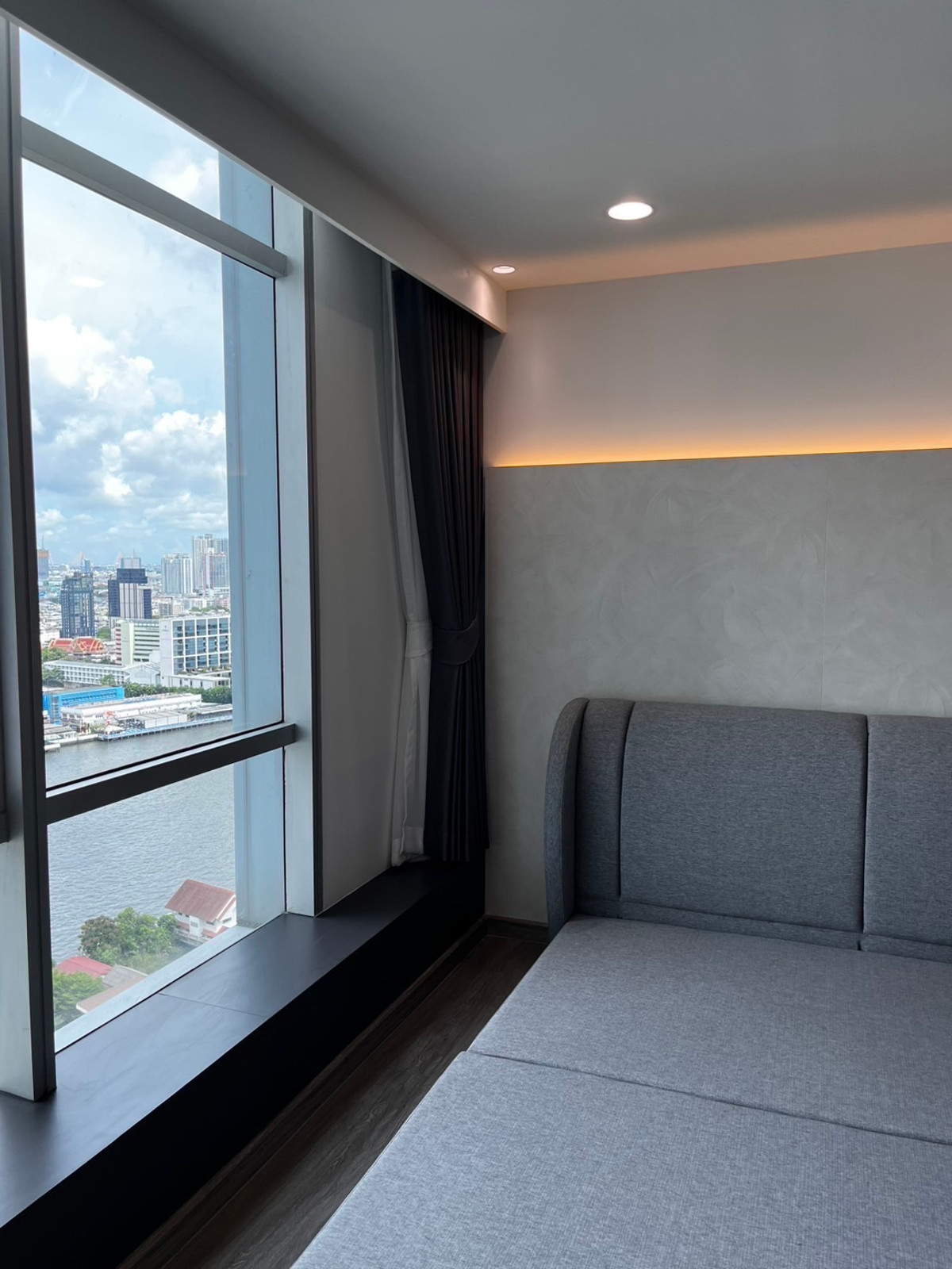 for rent Baan sathorn chaopraya 1 bed renovated room nice⭐️🌈💟
