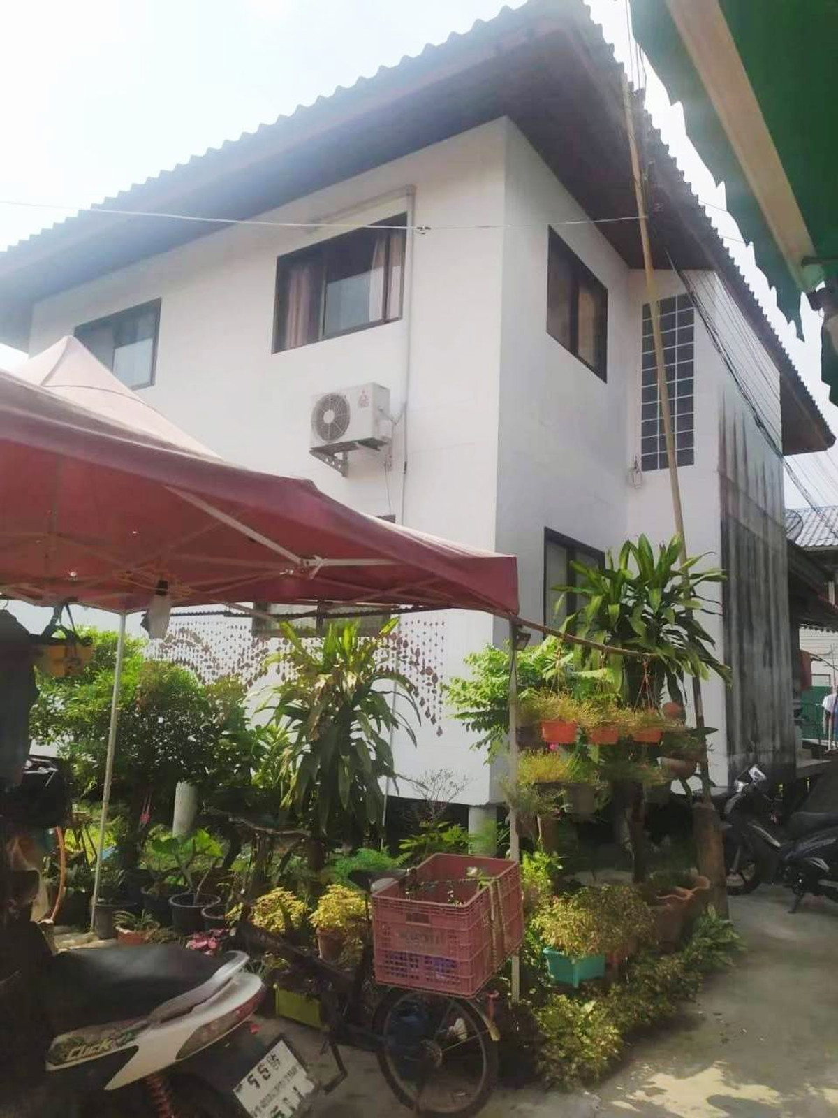คุ้มเกินล้าน บ้านโซนท่องเที่ยว !! ขายบ้านริมน้ำ บางกะเจ้า รีสอร์ตฟีล 5 ห้องนอน 32.7 ตร.วา ใช้สอย 140 ตร.ม. ราคาถูกที่สุดเหมาะพักอาศัยและรีโนเวททำกำไร-หรือสายปล่อยเช่าก็เหมาะ !! – รูปที่ 3