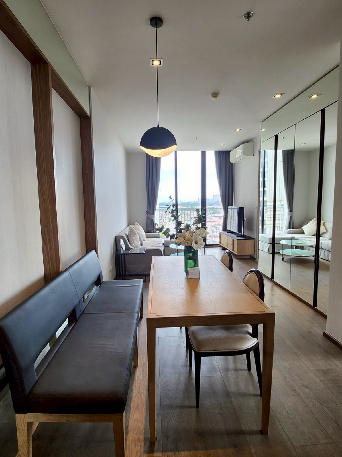 🔥Condo for rent, Park 24, 2 bedrooms, large size 60 sq m, ready to move in. With maid service for cleaning