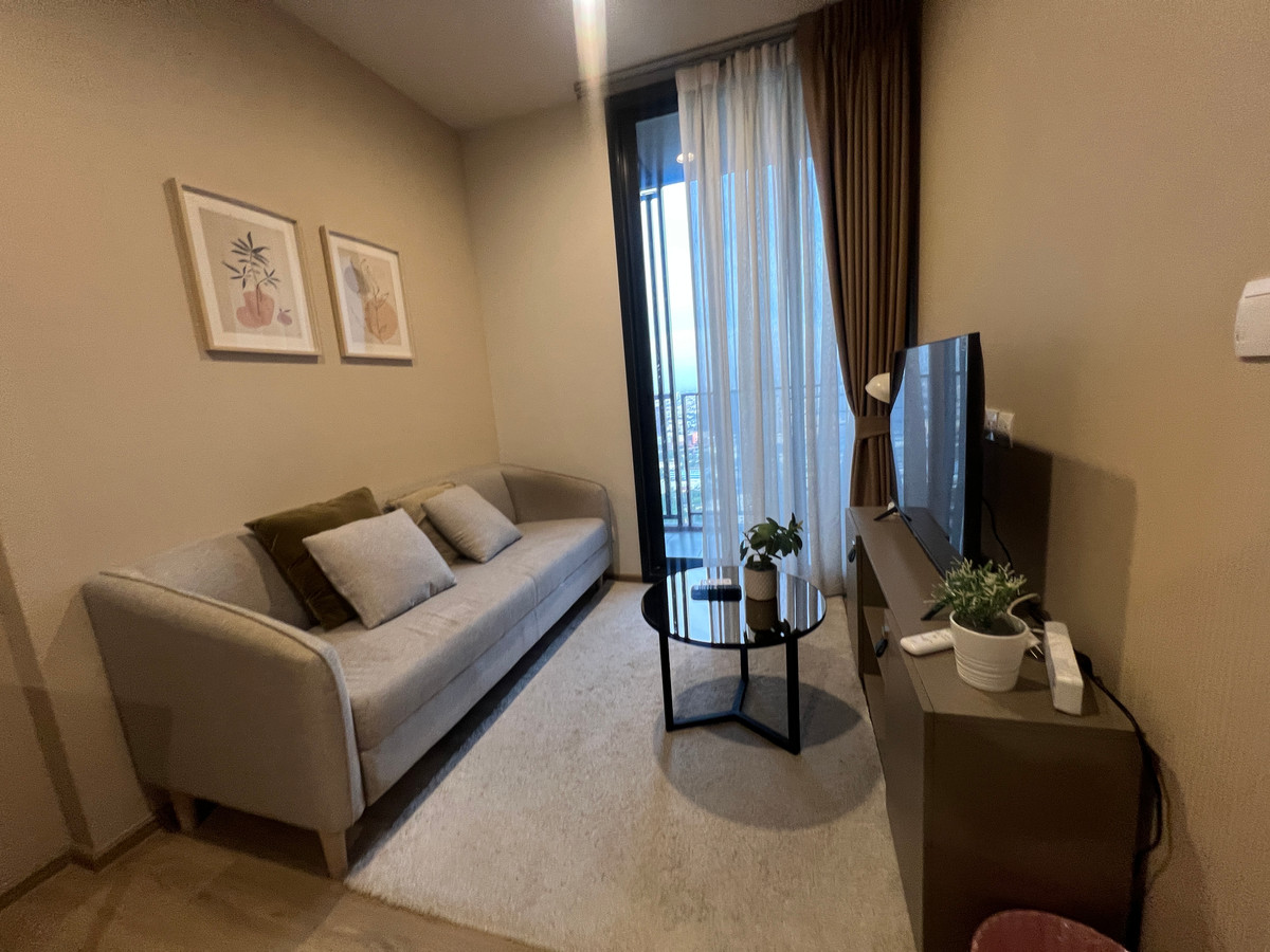 for rent Oka haus 1 bed super deal ⭐️♥️🌈 for rent Oka haus 1 bed super deal ⭐️♥️🌈