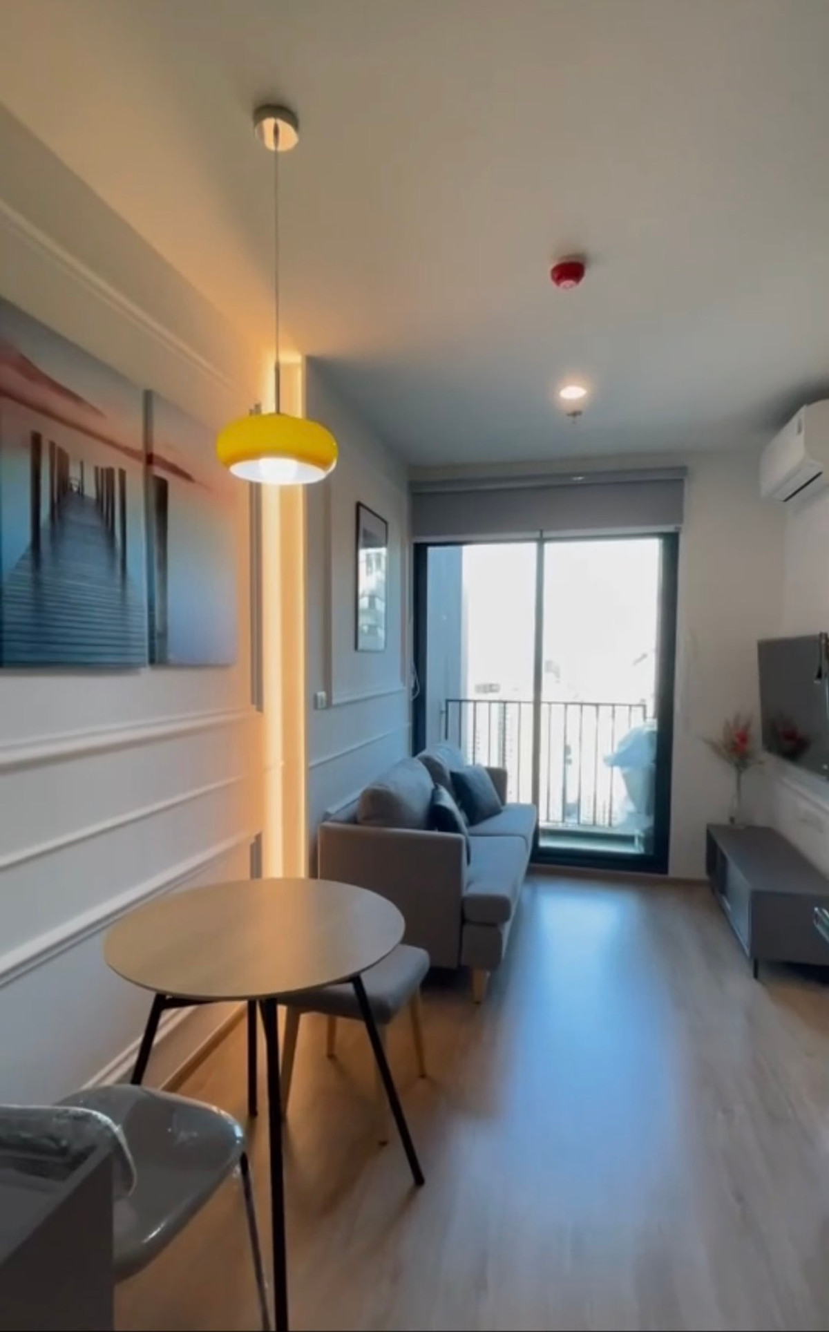 🌳 Nue District R9 for rent, Size 26.00 sq m, 1 bedroom, Please contact to see the room at 0955498236