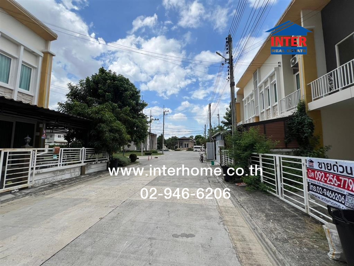 ทาวน์เฮ้าส์ 2 ชั้น 21.2 ตร.ว. หมู่บ้านโกลเด้นทาวน์ พระราม2 ซอยพันท้ายนรสิงห์ ถนนพระราม2 เมืองสมุทรสาคร สมุทรสาคร – รูปที่ 2