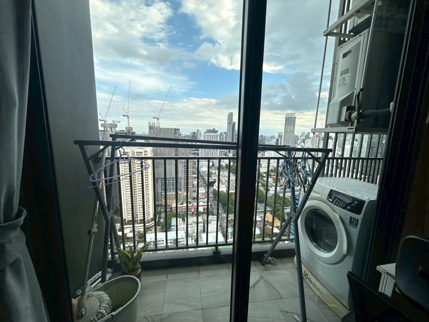 C-Ekkamai Condo – รูปที่ 3