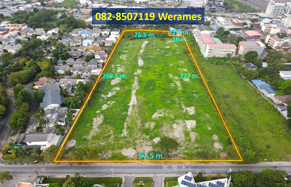 Land for sale along Ekamai-Ramindra Expressway. (Suitable for building a village) Area 14 rai, suitable for building a housing development and office. Land for sale along Ekamai-Ramindra Expressway. (Suitable for building a village) Area 14 rai, suitable for building a housing development and office.