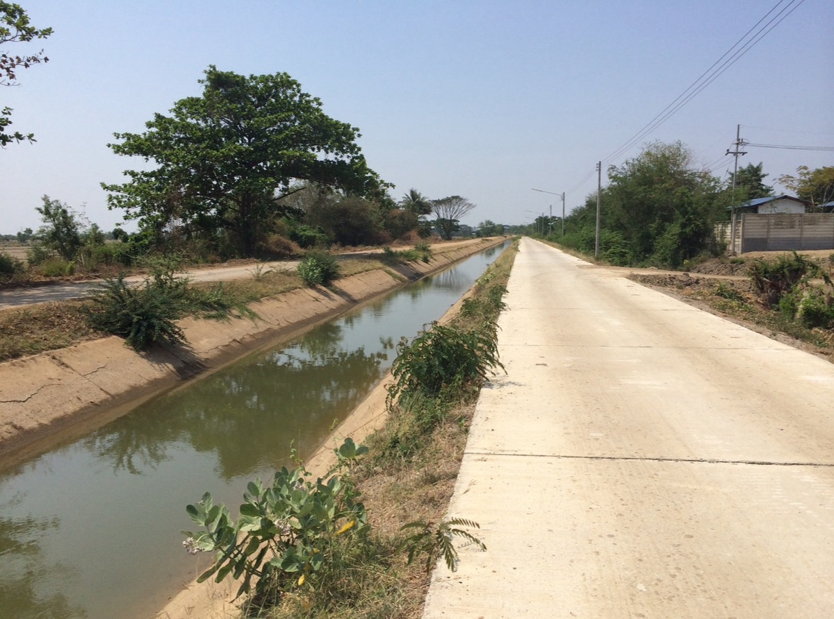 Land for sale in Phetchaburi Khao Yoi Near Phetkasem Road Next to concrete road on 2 sides Adjacent to an irrigation canal, used as a warehouse, factory, and Kai residence. – รูปที่ 4