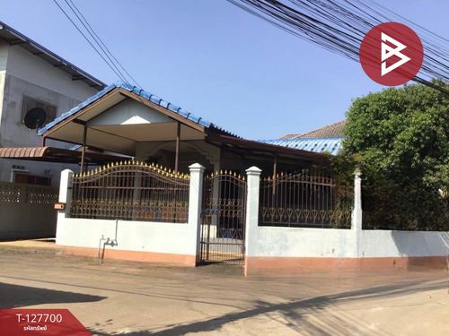ขายบ้านเดี่ยวชั้นเดียว ทำเลดี ใกล้วิทยาลัยอุตรดิตถ์เทคโนโลยี ซ.สำราญรื่น5/1 (ซอยประปาใหม่)