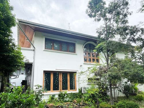 2-story detached house for rent, Lat Phrao Road 48 Air conditioned, fully furnished, 4 bedrooms, 5 bathrooms, monthly rental price 150,000 baht/month.