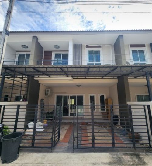 ขายบ้าน ทาวน์โฮม บ้านอยู่สบายสนามกีฬา ใกล้ เซ็นทรัล นครปฐม เพียง 5 นาที