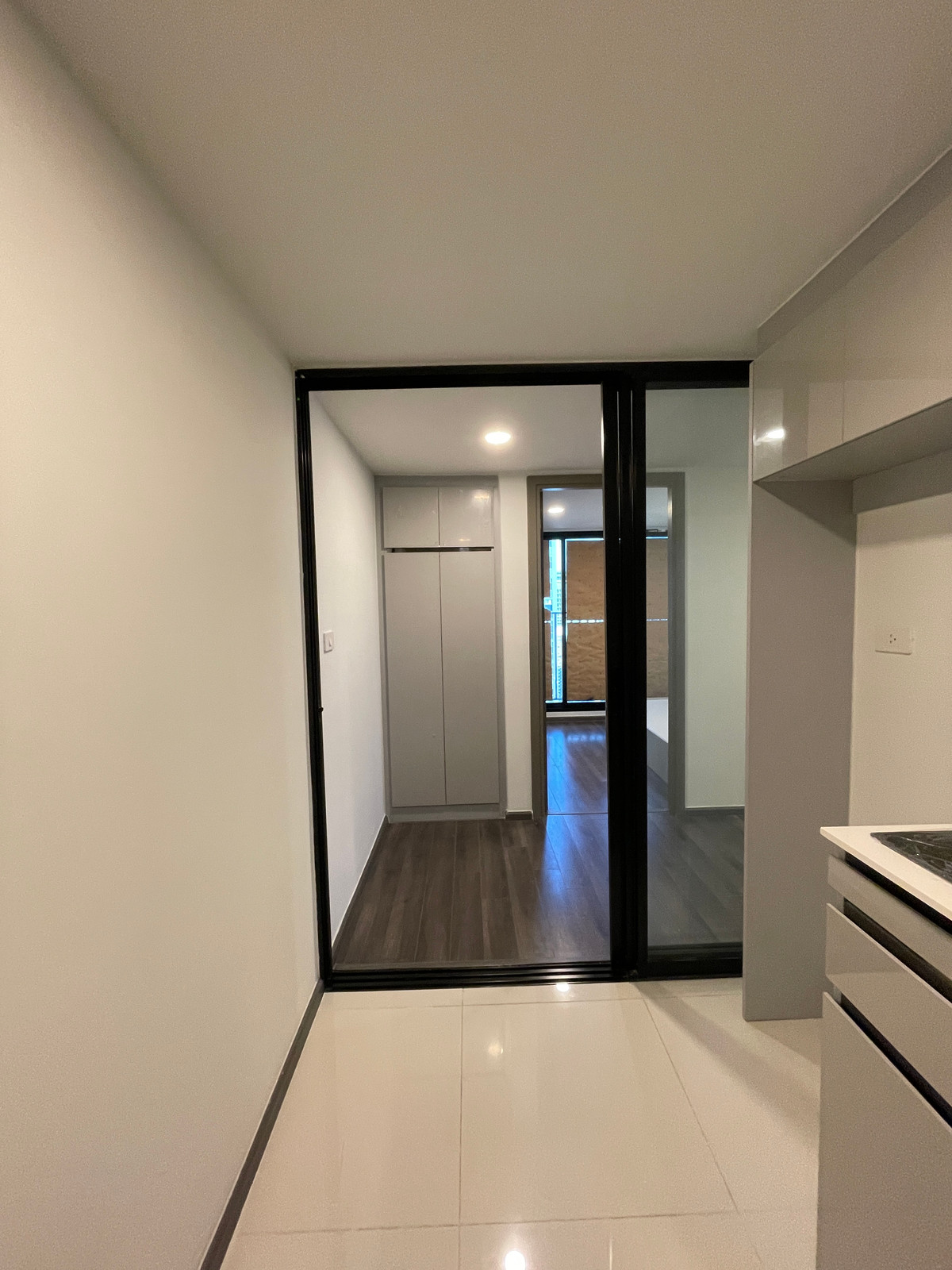 Knightsbridge Space Rama 9 Luxury High-Rise Duplex Living in Bangkok’s New-CBD (Rama 9) 📍 3 minutes to MRT Rama 9 | Surrounded by Grade-A Offices & Mega Malls Knightsbridge Space Rama 9 Luxury High-Rise Duplex Living in Bangkok’s New-CBD (Rama 9) 📍 3 minutes to MRT Rama 9 | Surrounded by Grade-A Offices & Mega Malls