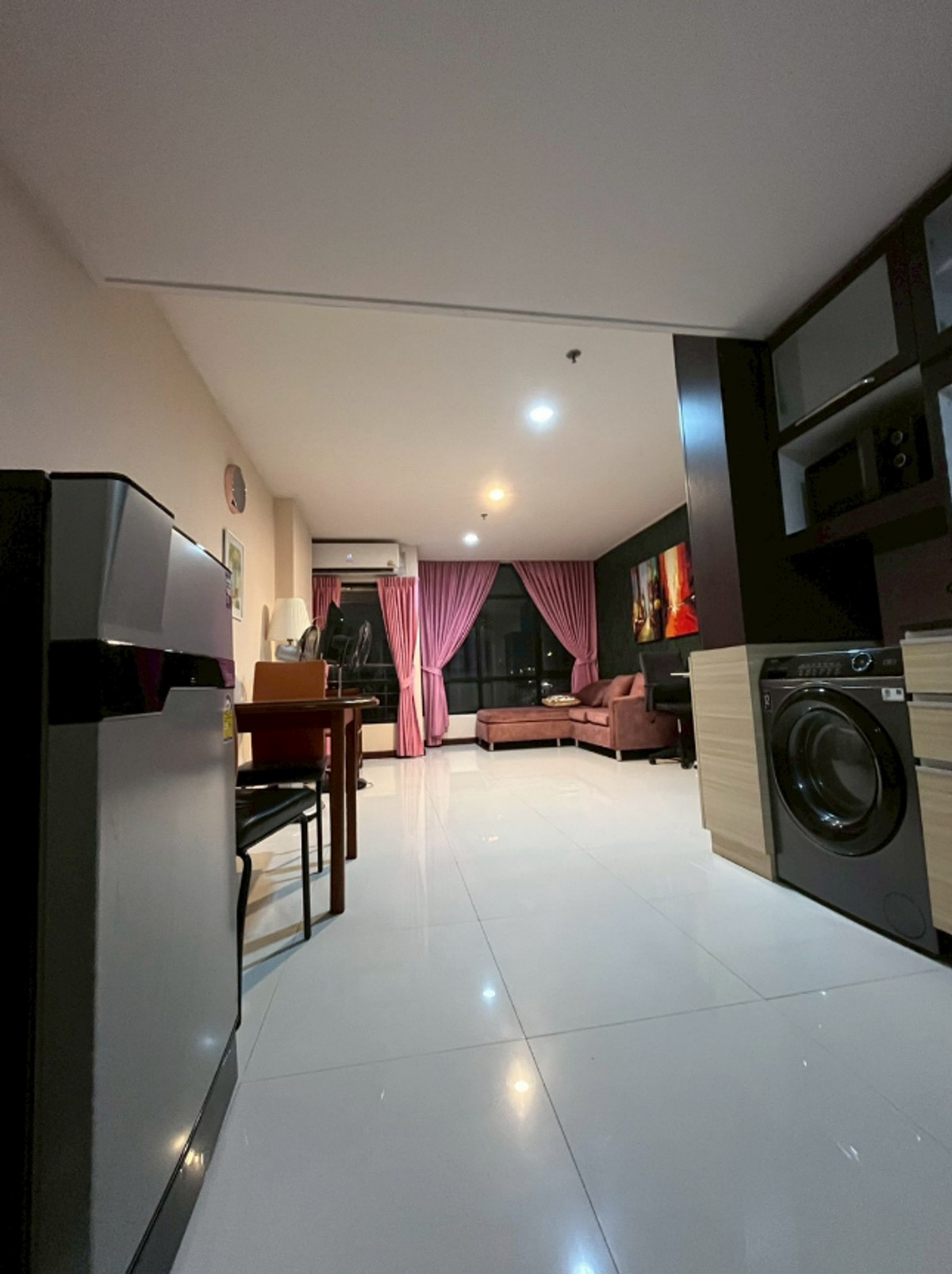 Phayathai Place 60 sq.m. 2 Bed 2 Bath 23,000 B Code: L20116 Please add LINE ID @806qphgn o8415o5483 Phayathai Place 60 sq.m. 2 Bed 2 Bath 23,000 B Code: L20116 Please add LINE ID @806qphgn o8415o5483