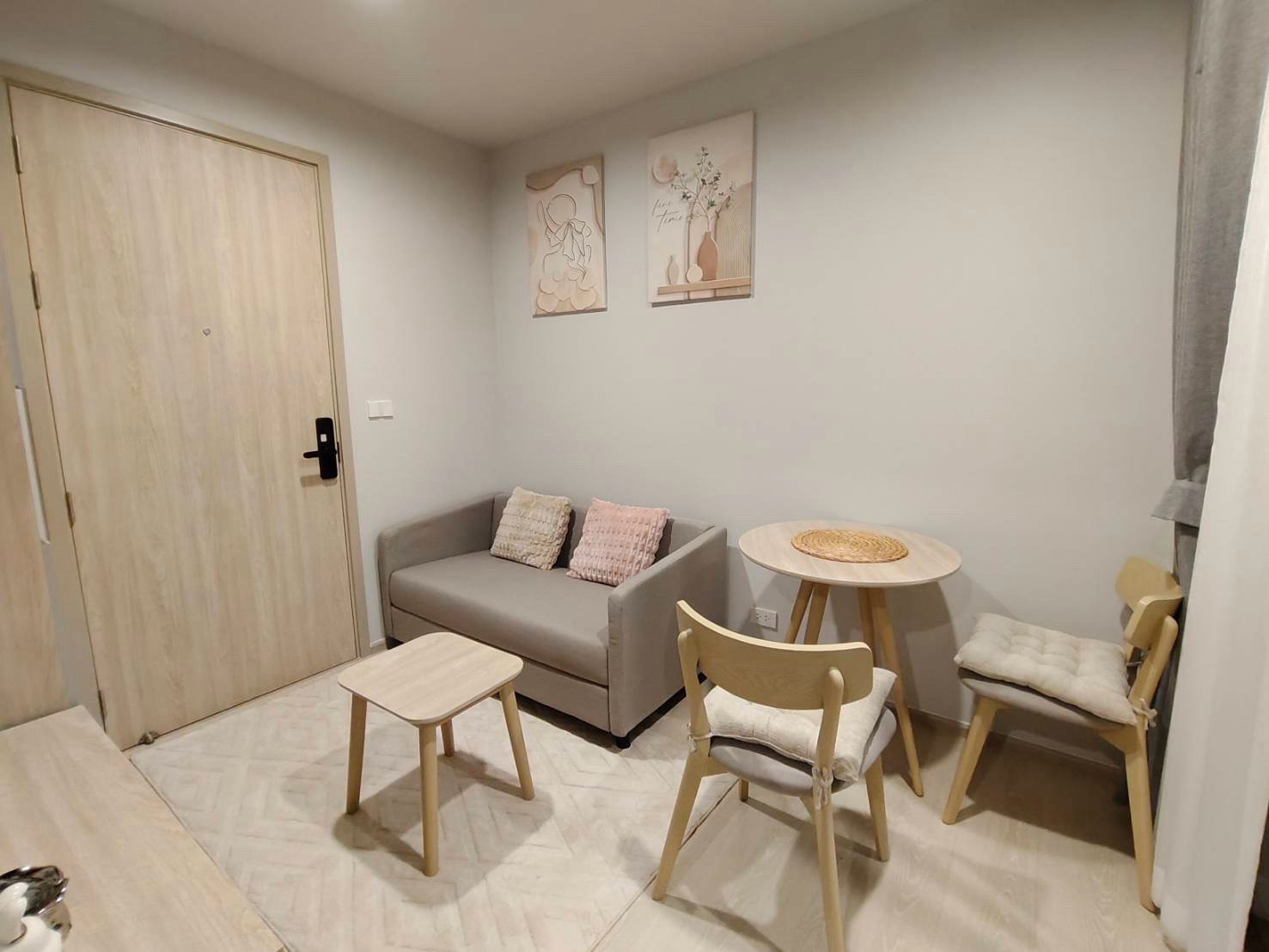 Room for rent, 20th floor, with 2 rooms, 26,500 baht/month Room for rent, 20th floor, with 2 rooms, 26,500 baht/month