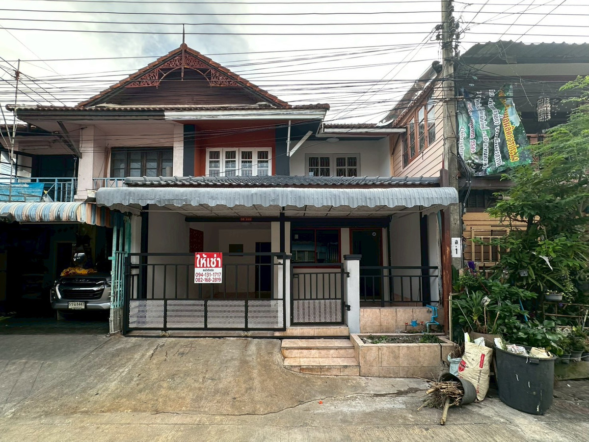 ให้เช่า ทาวน์เฮ้าส์ 2 ชั้น หมู่บ้านพฤกษา3 ซอยวัดลาดปลาดุก บางบัวทอง นนทบุรี ต้นโครงการ 