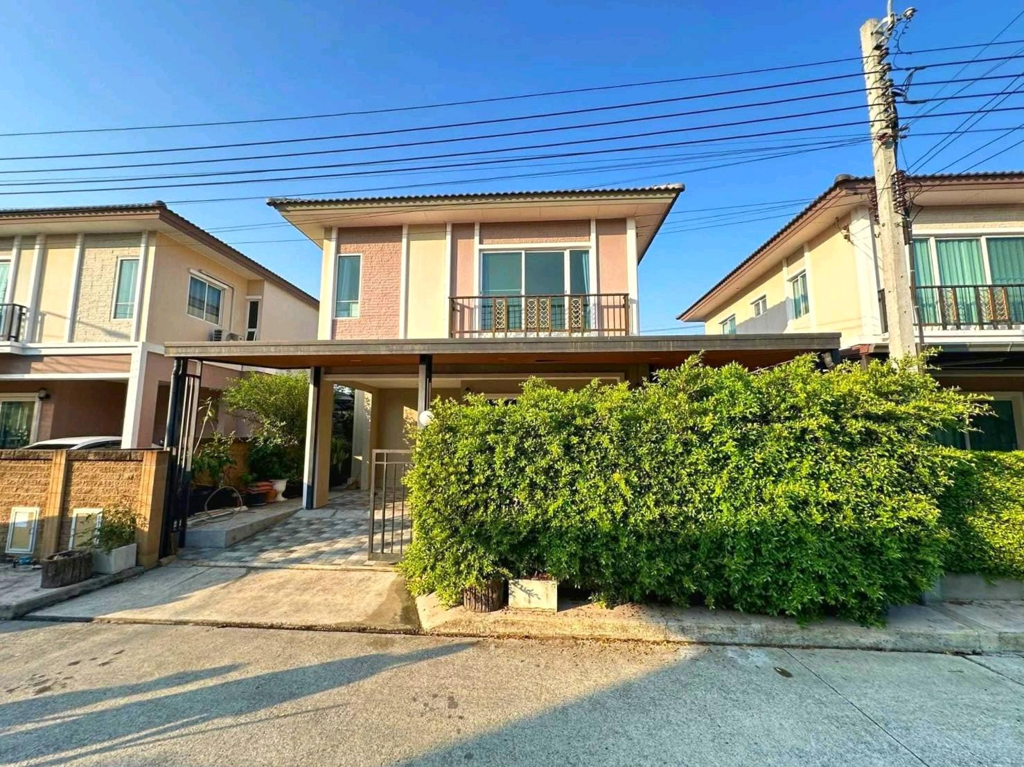 💥Twin house for sale, Passorn Pride Srinakarin-Thepharak, 3 bedrooms, 3 bathrooms, house in front of the garden, wont hit anyone, private, good location, convenient travel, close to the BTS, close to the expressway.