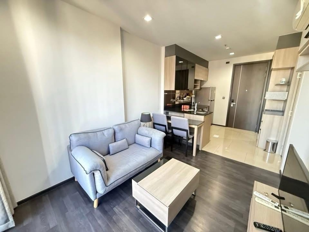 For Rent📍the line asoke ratchada🛀1bed 1 bath📞0639399665