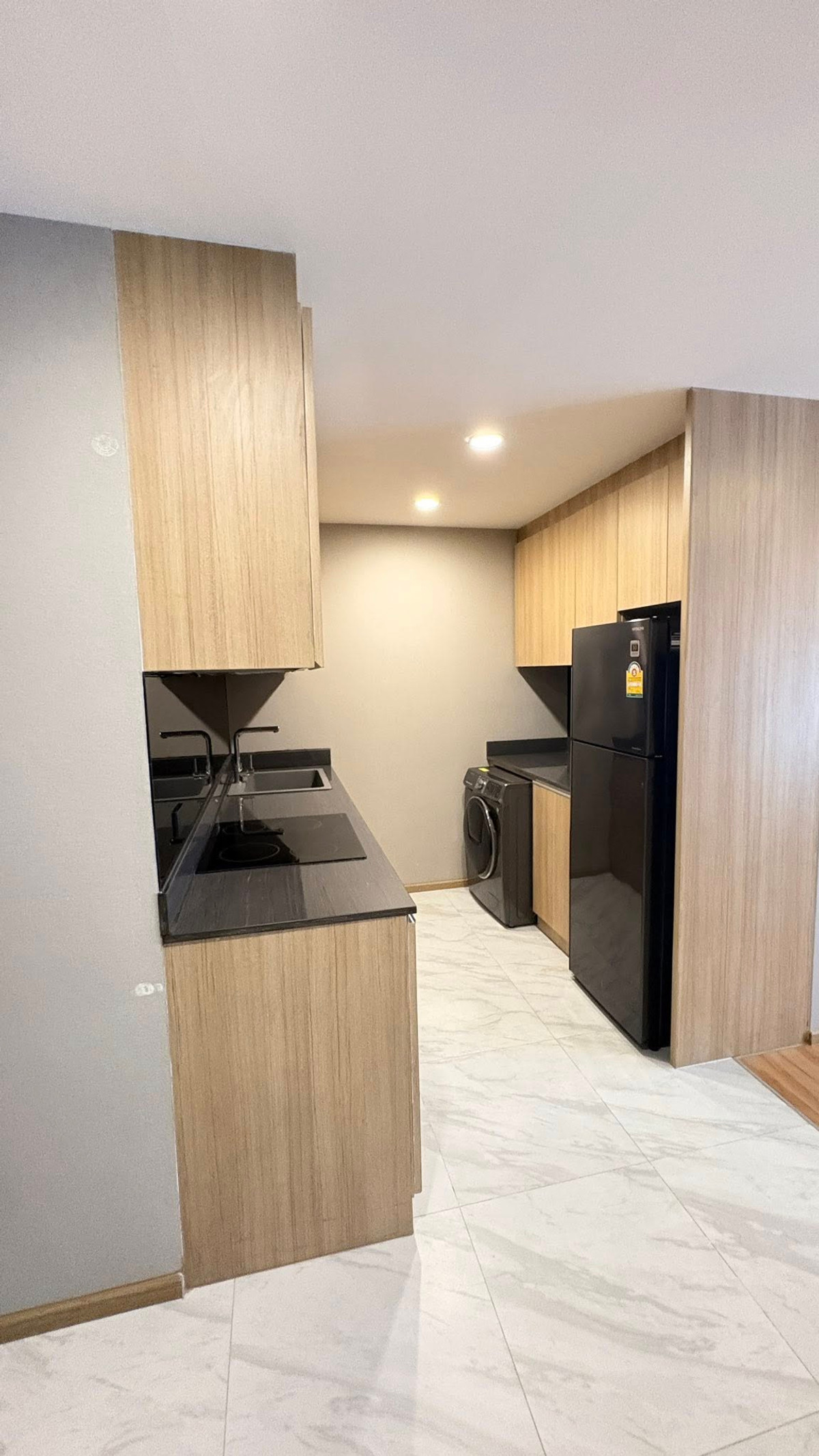 ห้องใหญ่ เลี้ยงสัตว์ได้ กลางทองหล่อ 125 ตร.ม. – รูปที่ 2