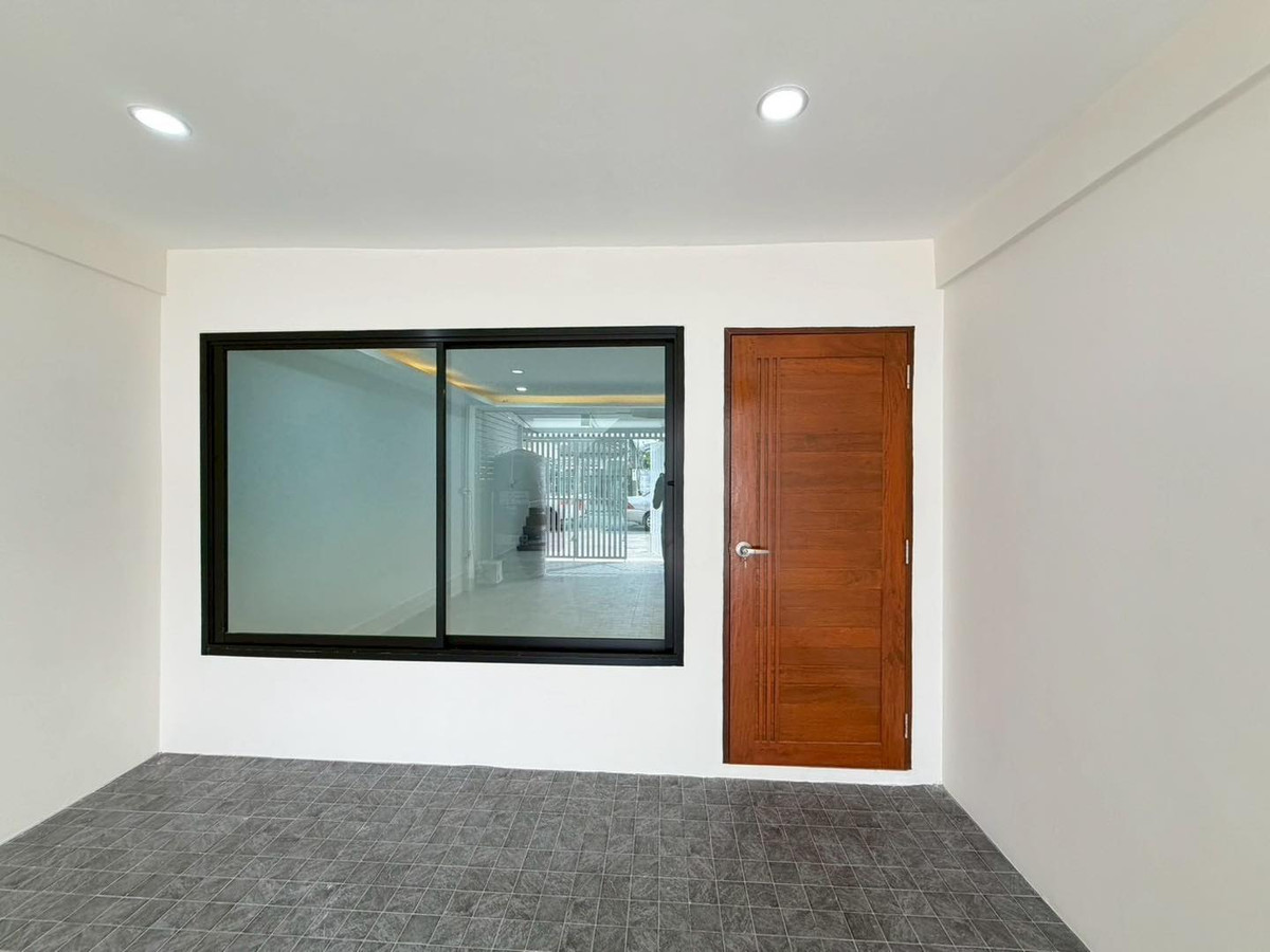 ขาย ทาวน์เฮ้าส์ 19.6 ตร.ว. บ้านเสนานิคม 1  ซอยเสนานิคม 1  – รูปที่ 4