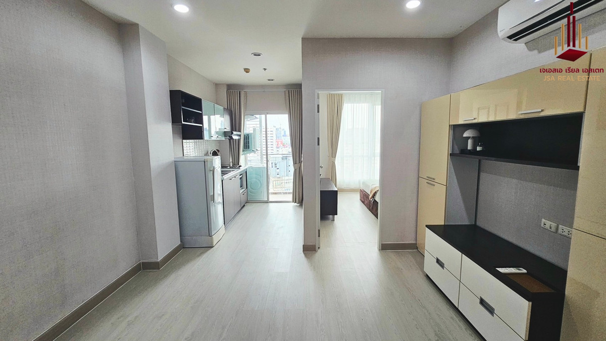 ✨ For Sale: The Complete Rajprarop Condo ✨  💰 Only 3,000,000 THB