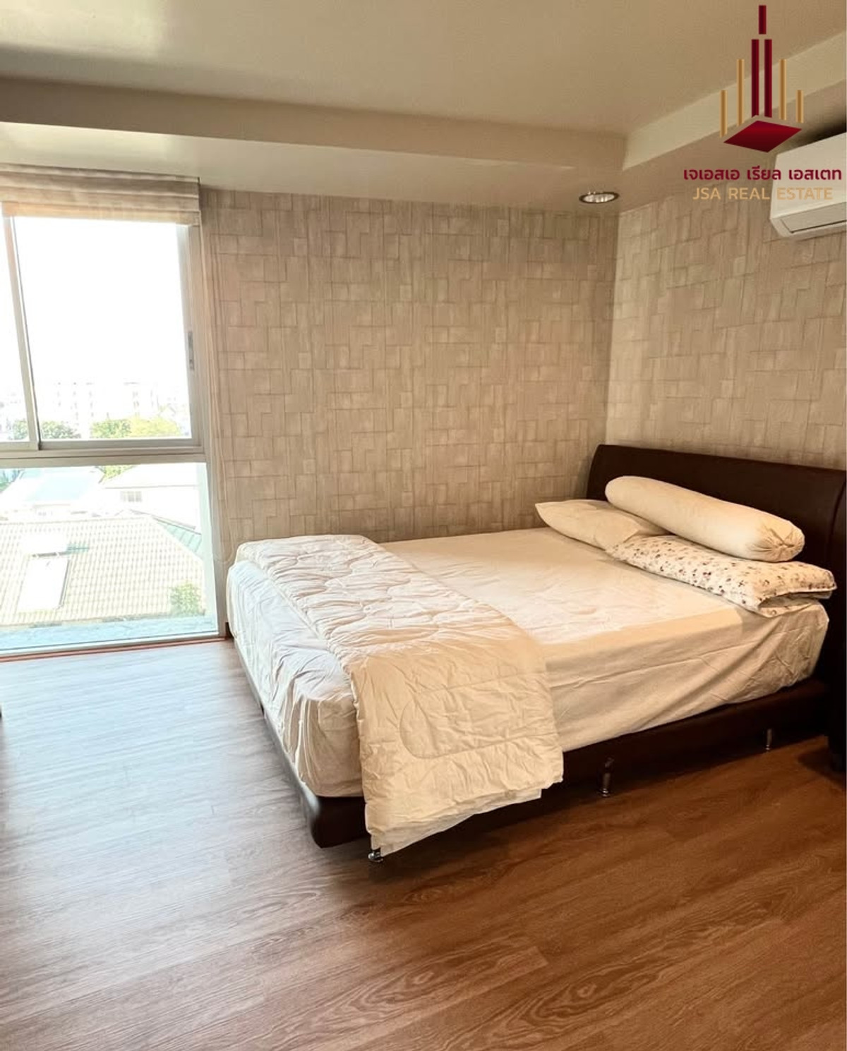 ✨ For Rent : The Kris Ratchada 17 Condo ✨  💰 Only 30,000 thb/month
