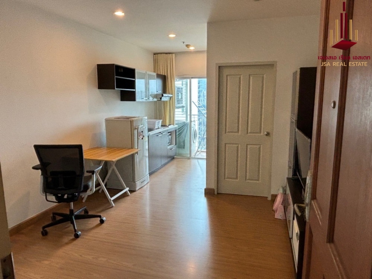 ✨ For Sale: The Complete Rajprarop Condo ✨  💰 Only 3,250,000 THB