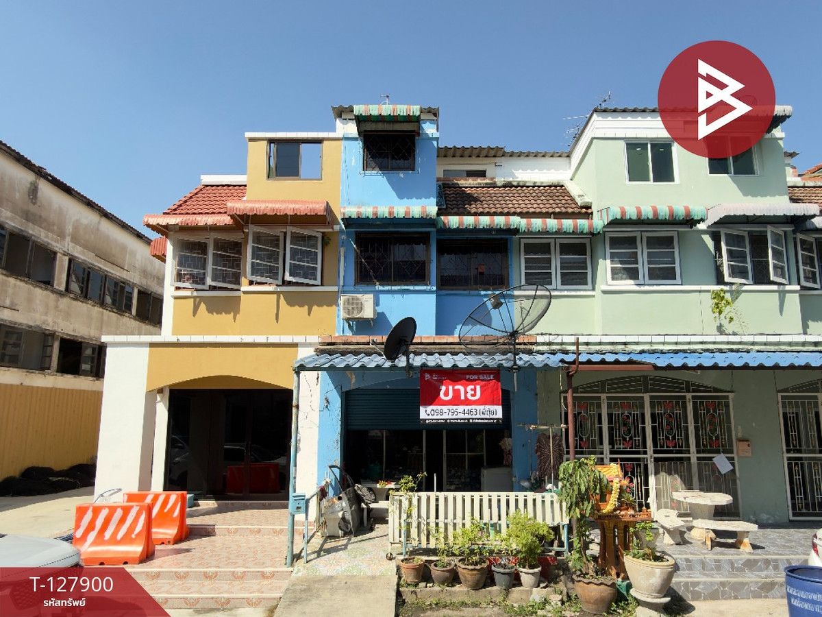 3-story commercial building for sale, Mueang Ake Bang Pu Village, Samut Prakan.