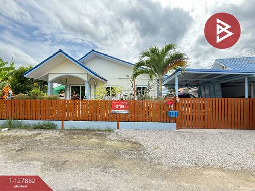 Single house for sale, area 85.9 square meters, Nang Takhian, Samut Songkhram.