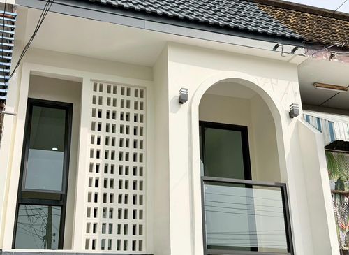 Townhouse for sale 19.6 sq m, Baan Senanikom 1, Soi Senanikom 1
