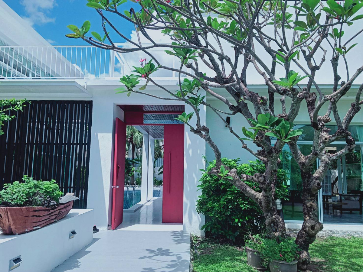 ให้เช่าพูลวิลล่า ในโครงการ World Club Land ใกล้โรงเรียนนานาชาติMeritton British International SchoolRW007028 – รูปที่ 3