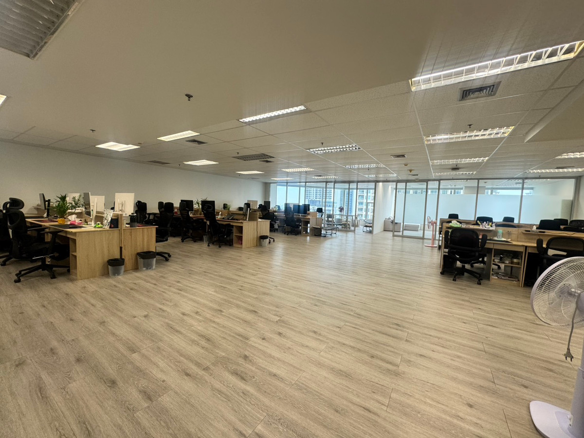 The Empire Office for lease Tower 2 area 214 sqm  210,000 per month  – รูปที่ 4