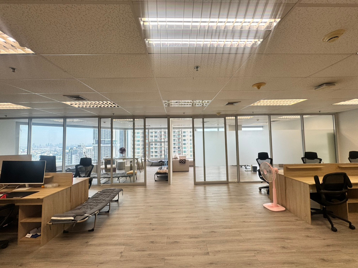 The Empire Office for lease Tower 2 area 214 sqm  210,000 per month  – รูปที่ 2