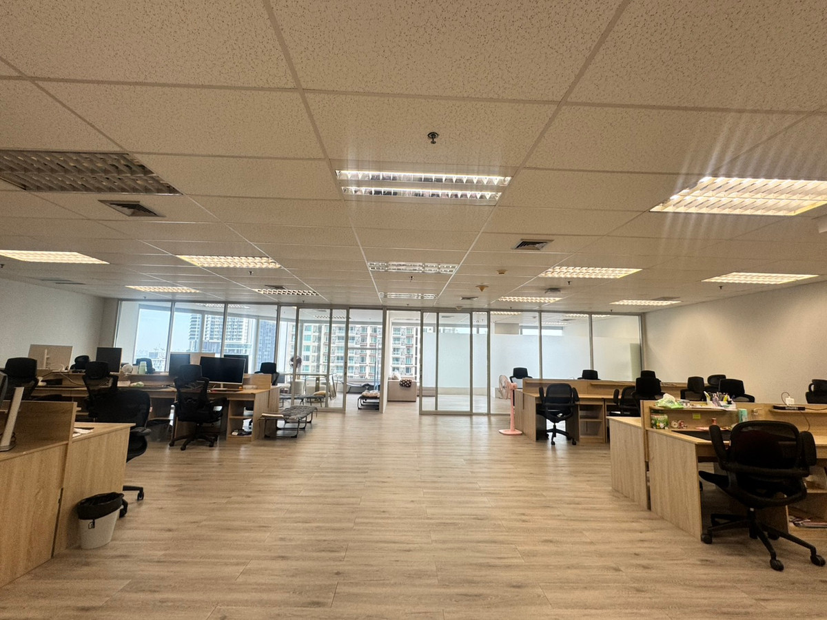 The Empire Office for lease Tower 2 area 214 sqm  210,000 per month  – รูปที่ 3
