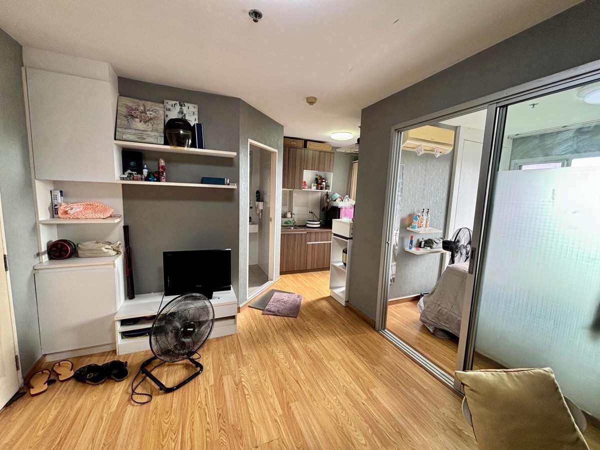 Condo for urgent sale: The Trust Residence Ratchada-Rama 3. Condo for urgent sale: The Trust Residence Ratchada-Rama 3.